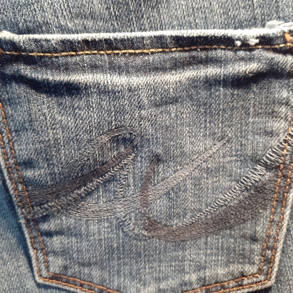 Express flare light colored blue Jean's size 6s